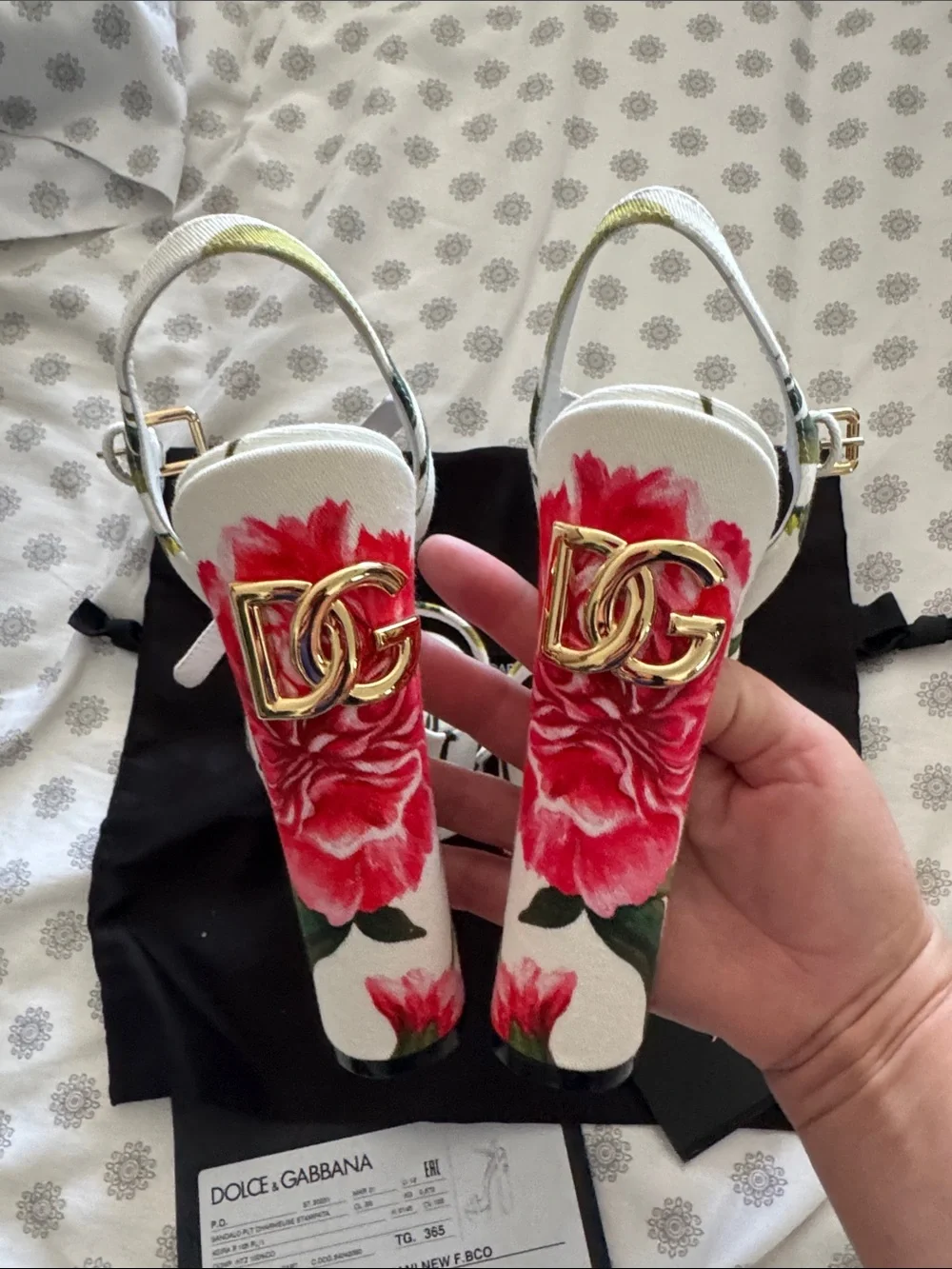 Authentic Dolce & Gabbana White Floral Print Slingback platform Heels 36.5